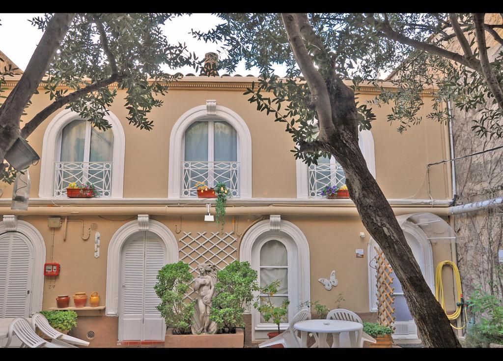 Hôtel Select Salon-de-Provence Kamer foto